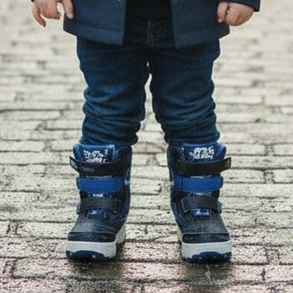 STAR WARS Boys Black & Blue w/Graphics Winter Boots - Size: 10